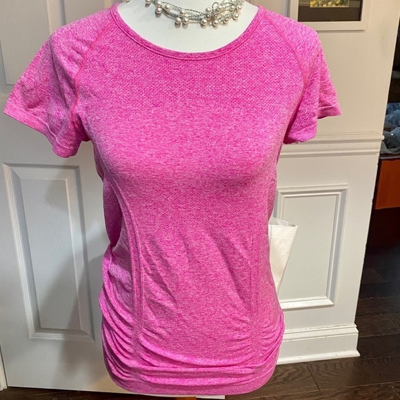 Athleta Fastest Track Tee, Pink Short Sleeve Top - Picture 2 of 7